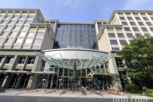 疫情連環爆…不只旅館訂房受影響 遊覽車也出現退訂潮