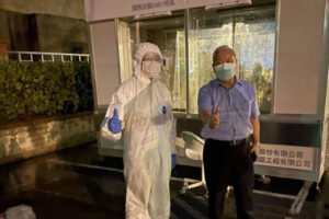 搶救疫情 台灣扶輪社聯合捐百套正壓篩檢亭