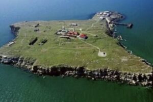 烏克蘭總統證實：「駐守蛇島士兵全數陣亡」　俄破壞團體進入首都