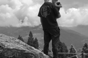 空軍上兵狠殺2幼子後墜樓　昏迷4天宣告不治