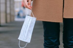 3／1起口罩措施鬆綁！「室內外運動、拍照」7場合可免戴口罩