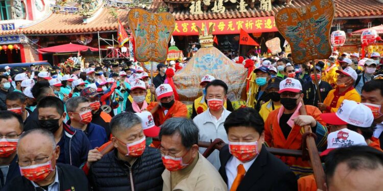 新港奉天宮媽祖元宵遶境啟程　翁章梁：祈求台灣平安、世界和平