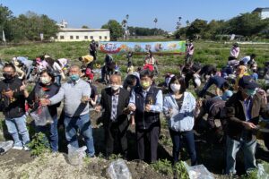搖滾馬鈴薯產業文化在潭農東寶倉庫熱鬧登場　適合親子共遊體驗挖馬鈴薯樂趣