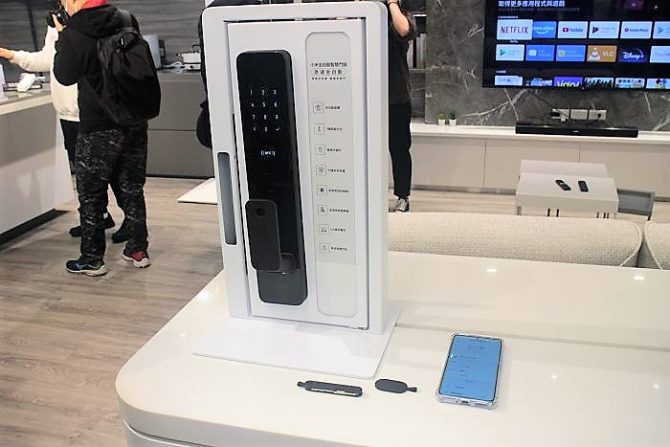 2022 小米米粉節 4 月開跑　智慧門鎖、筋膜按摩槍與智慧延長線等新品亮相