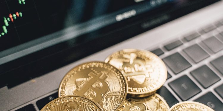 烏俄戰衝擊經濟！加密貨幣價值大漲 全球前十大社交交易平台友善新手小白