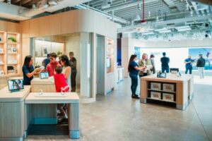 Meta 於舊金山設立實體「虛擬視覺體驗店」 帶領客戶進入 Metaverse