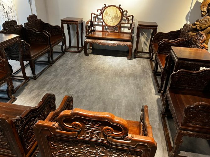 沉香藝術品價值水漲船高？如何辨別木雕真偽？