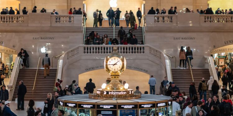 蘋果員工吹起工會創建號角  紐約曼哈頓最大 Apple Store 已開始聯署