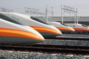 返鄉民眾注意！端午連假高鐵加開39班次　5/5凌晨開搶！