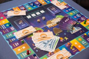 全國首創虛實整合嘉義市專屬城市桌遊 道具卡變身實體酷碰優惠