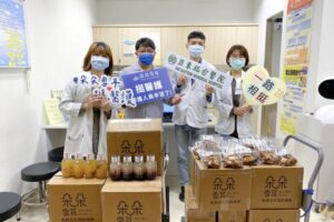 新竹在地餐飲業者  暖送白木耳飲  朵朵雪耳為醫護打氣