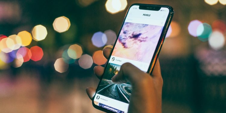 大陸、中歐、東歐市場需求疲軟 IDC下修今年手機出貨量