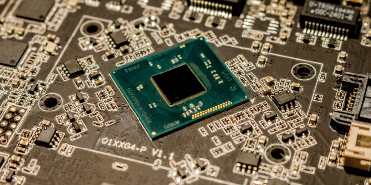 資策會：2022全球半導體市場規模6135億美元、成長10.4%  台灣半導體成長率17.5%產值達4.36兆元