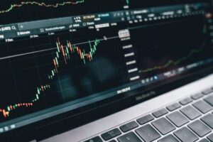 BingX交易所，合約交易、跟單系統友善幣圈新手