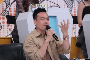 為省電費逛百貨公司！小鐘回家一看傻眼　網笑：真的透心涼