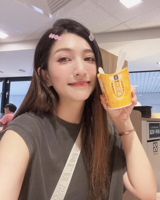 超商門上數字條有啥功能？Grace解答冷知識　網友驚：完全不知道！