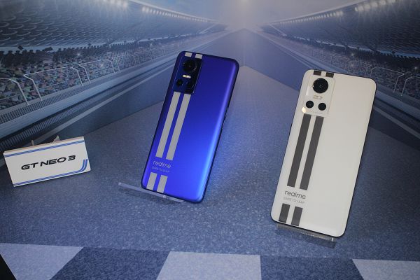 realme 雙機 GT Neo3、GT Neo 3T 攜手登台　同場加映 realme Buds Air3 利曼色特別款