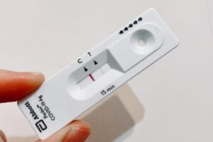 快篩陽性即確診「哪天開始隔離」？醫師點判斷關鍵