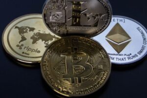 DeFi去中心化金融可行？投資人不應該對DeFi過度恐懼，仍屬正常現象