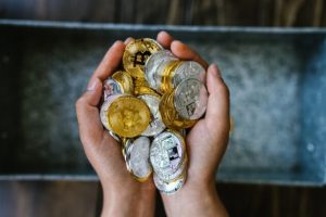 國際級加密社交交易所 再獲歐美4張監管牌照、無資安盜竊事故、錢包零盜失