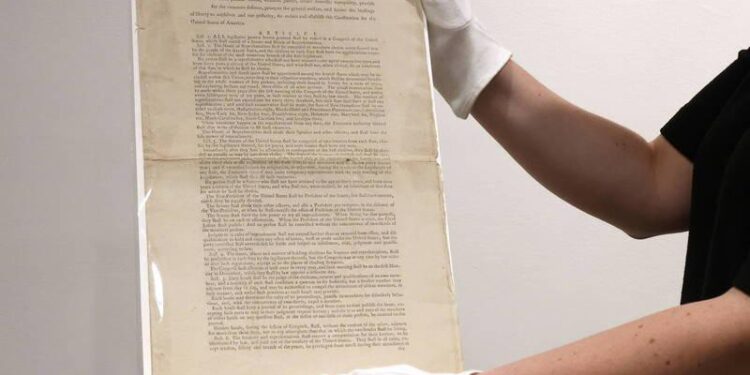 何謂「DAO」？去中心自治組織 人人平等所有事投票決定