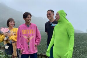 無尊逗趣扮茶葉詮釋不「發笑」　見阿喜美照秒破功