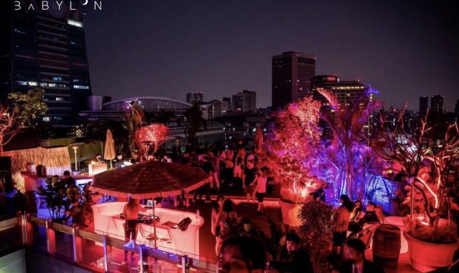 台北最迷人的空中花園餐酒館 舉辦國慶活動 百位網紅現場同歡