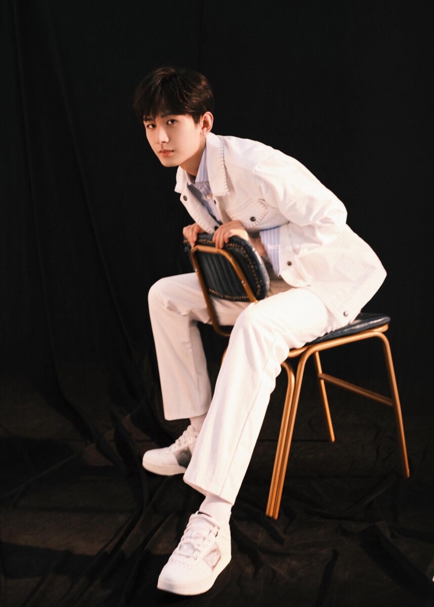 「零負評男神」成毅古裝劇太虐！粉絲哭到肝腸寸斷　他教一招安慰