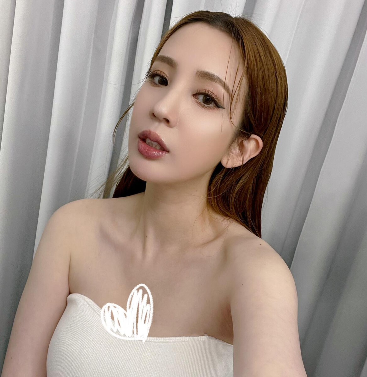 《大學生》愛雅結婚了！15年沒換手機號碼　一封簡訊重燃舊愛