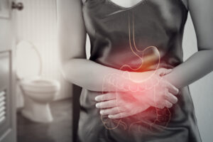 狂瀉肚子、腹脹痛…當心「發炎性腸道疾病」恐使消化道潰瘍穿孔！