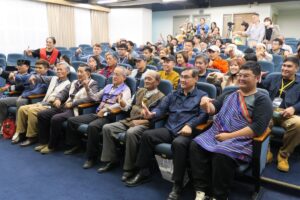 現在七形式紀錄片放映會 七個舌頭成為山海的奏鳴曲，七種記憶傳承桃原的記憶