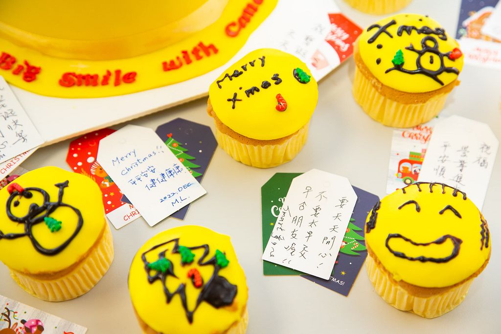寒冬送暖手做杯子蛋糕　Canon 伴育幼院童度聖誕佳節