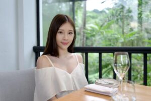 雞排妹曝東京人妻生活！日本9成9路人戴口罩　她點3原因