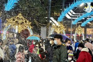 國境之南冰雪世界 聖誕氛圍在屏東公園