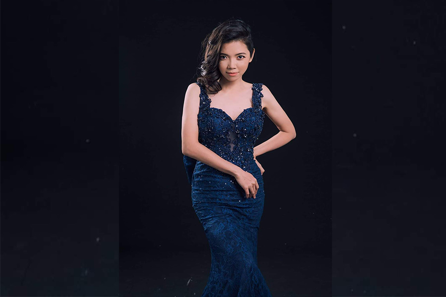 女主持人陳筱筠出外景卡陰腰痛到無法動彈  「一起翹班趣」真的見鬼了！