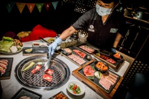 燒肉店與露營品牌聯名  推出85折優惠活動！