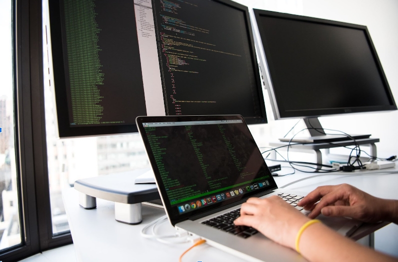 「AI 流量小編」問世 取代傳統SEO工作模式