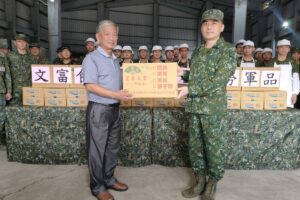 屏東知名企業水餃慰勞教召部隊 「餃」出敬軍愛國的滋味