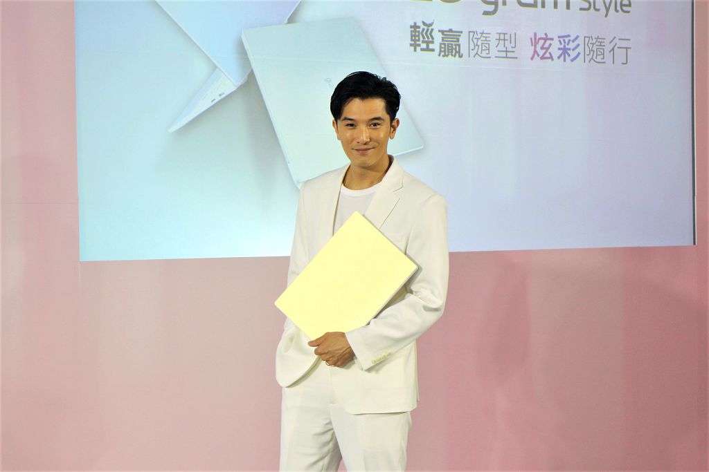 搭載第 13 代 Intel 處理器、16:10 OLED 螢幕、輕薄兼具美型炫彩　最新 LG gram Style 系列登台