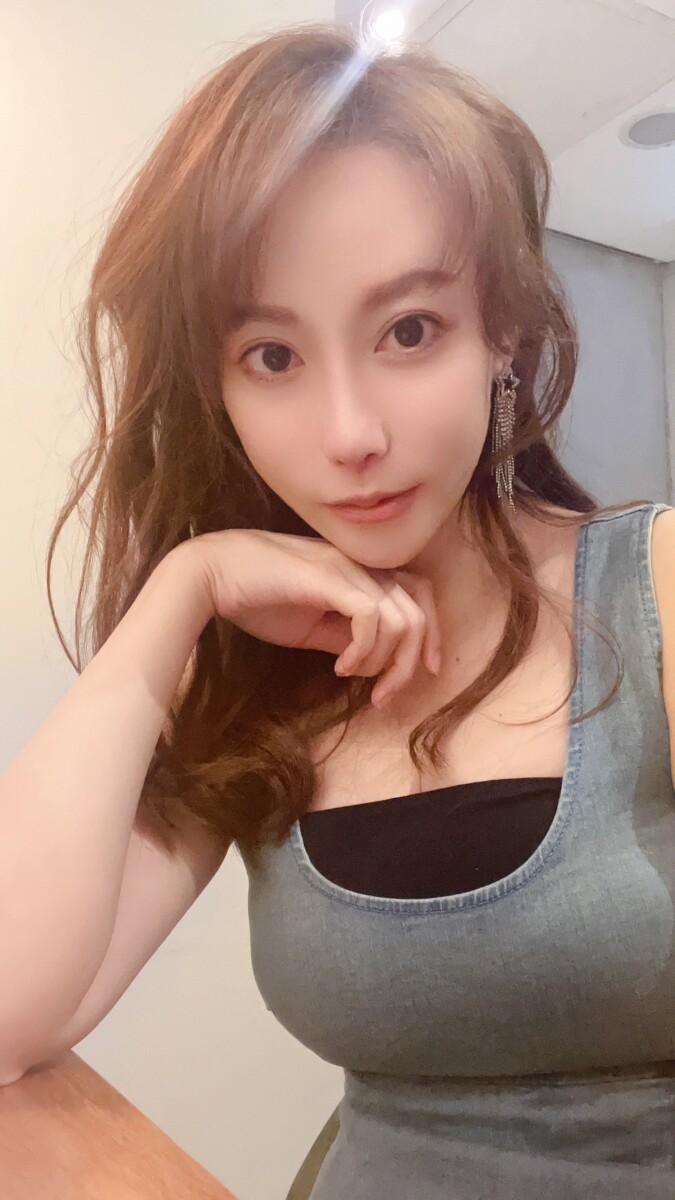 女星遭正宮「抓頭撞破洗手台」　倒地浸血漿：有史以來最慘