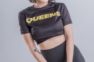 新北國王Queens「陽光廷廷」球場熱舞吸睛　粉絲舉手做燈牌超感動