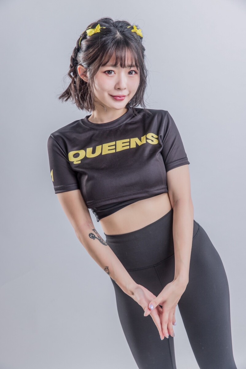 新北國王Queens「陽光廷廷」球場熱舞吸睛　粉絲舉手做燈牌超感動