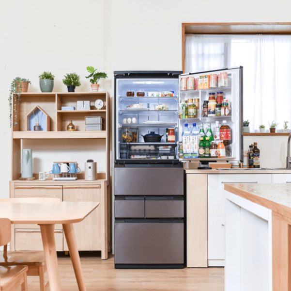 夏普 SHARP 任意門 2.0「會說話的冰箱」　MYFEEL 群募平台獨家預購