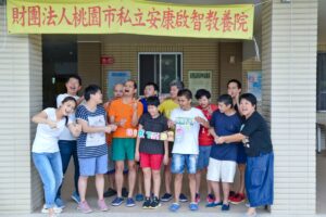 手手公益攜手童顏有機 為憨兒之家改善生活