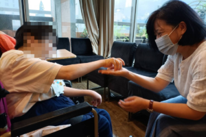 普發6000愛心放大 白永恩神父社福基金會籲捐偏鄉弱勢