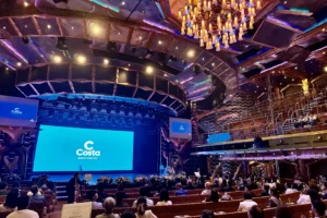 「歌詩達莎倫娜號」郵輪 中秋及國慶高雄首航日本