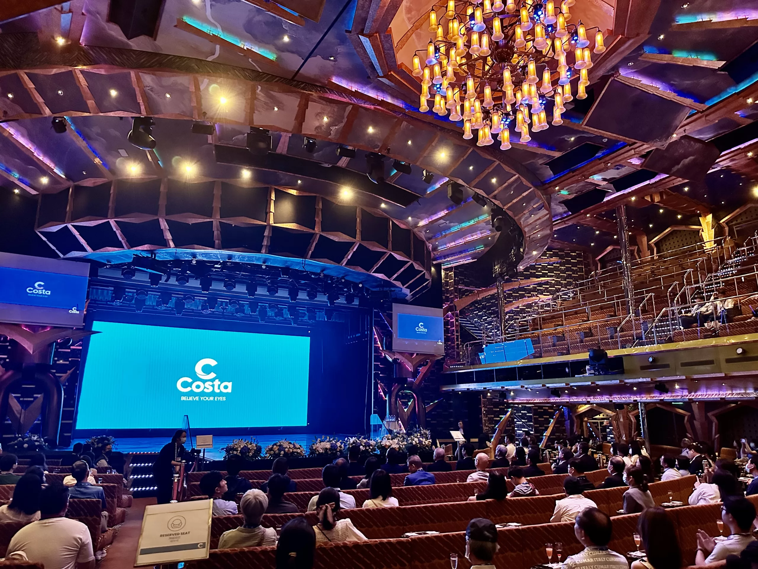 「歌詩達莎倫娜號」郵輪 中秋及國慶高雄首航日本