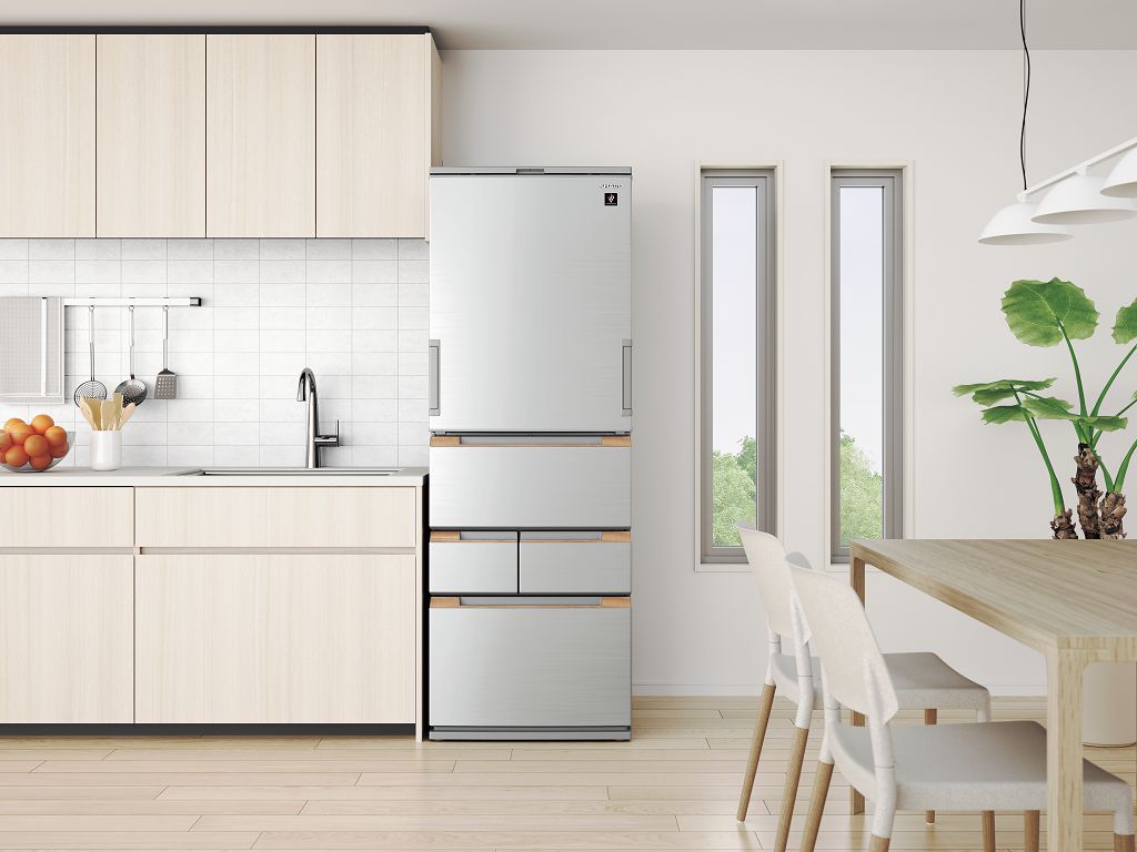 夏普推出更聰明的 AioT 智慧冰箱　功能齊全、可留言當家人傳聲筒