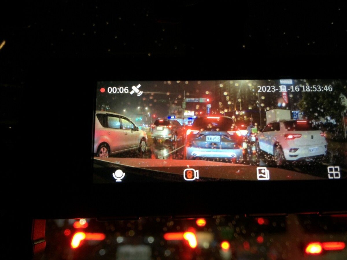 推動行車記錄器夜拍功能再進化  新品DOD UR1首創導入AI無光攝影技術