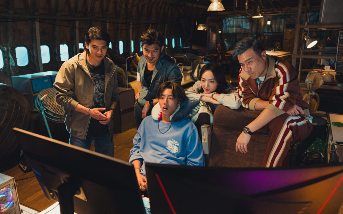 賀歲片吳慷仁晉升「富有青年」　化身ABC銀行家喜劇魂爆發